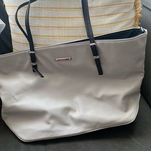 Nine West purse and wallet